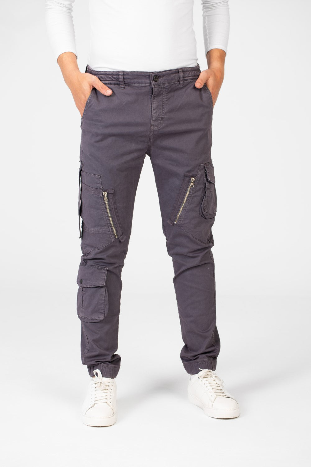 Men's Slim Fit Gabardine Sherwal Pants With Front Zip Pockets