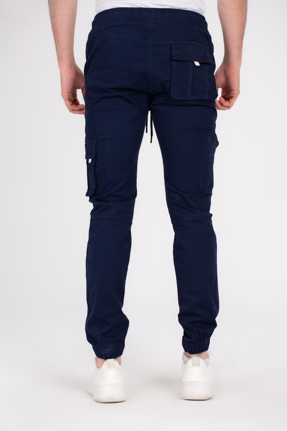 شروال رجالي مصنوع من الجبردين الناعم لتوفير أقصى درجات الراحة والمتانة مع بنطال عالي الجودة