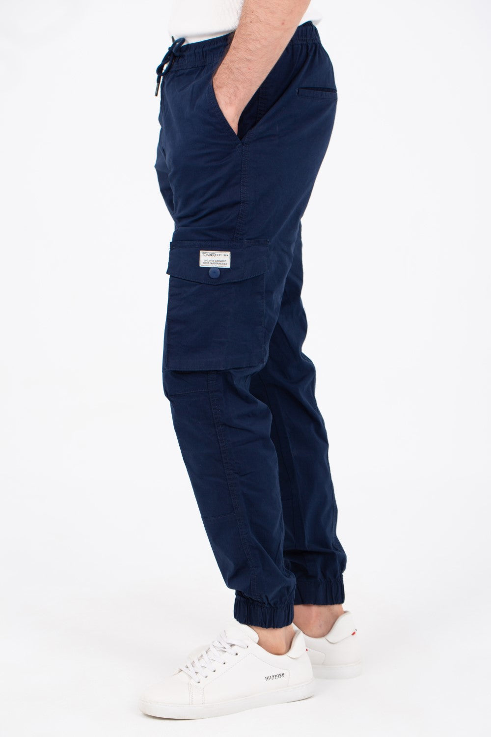 Mens Gabardine Pants With Elastic Waistband And Modern Side Pockets