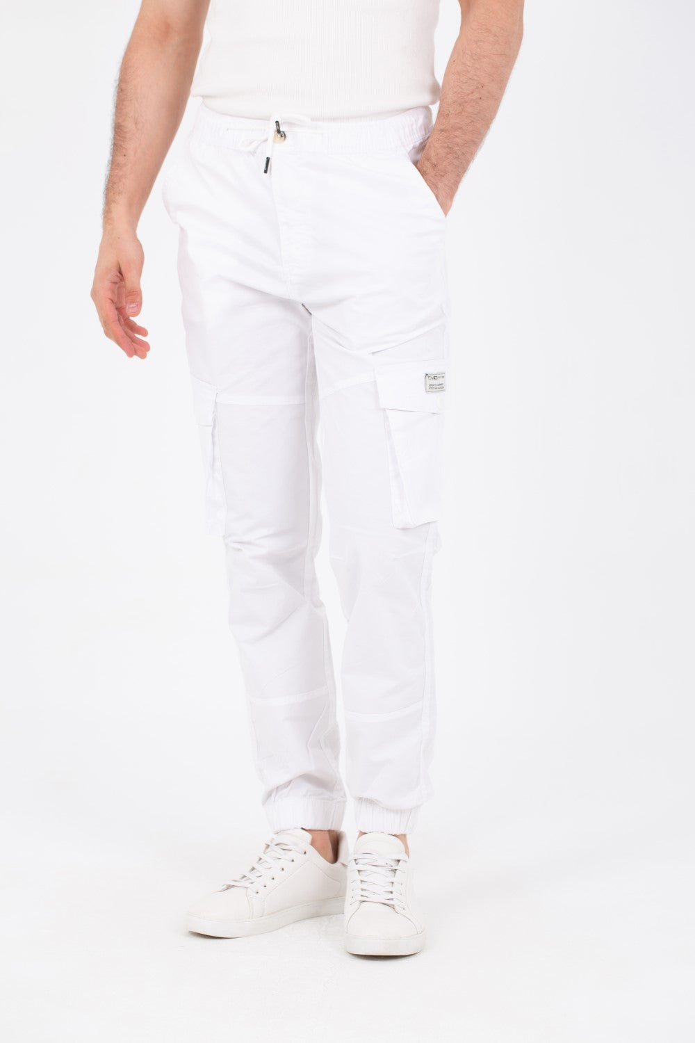 Mens Gabardine Pants With Elastic Waistband And Modern Side Pockets