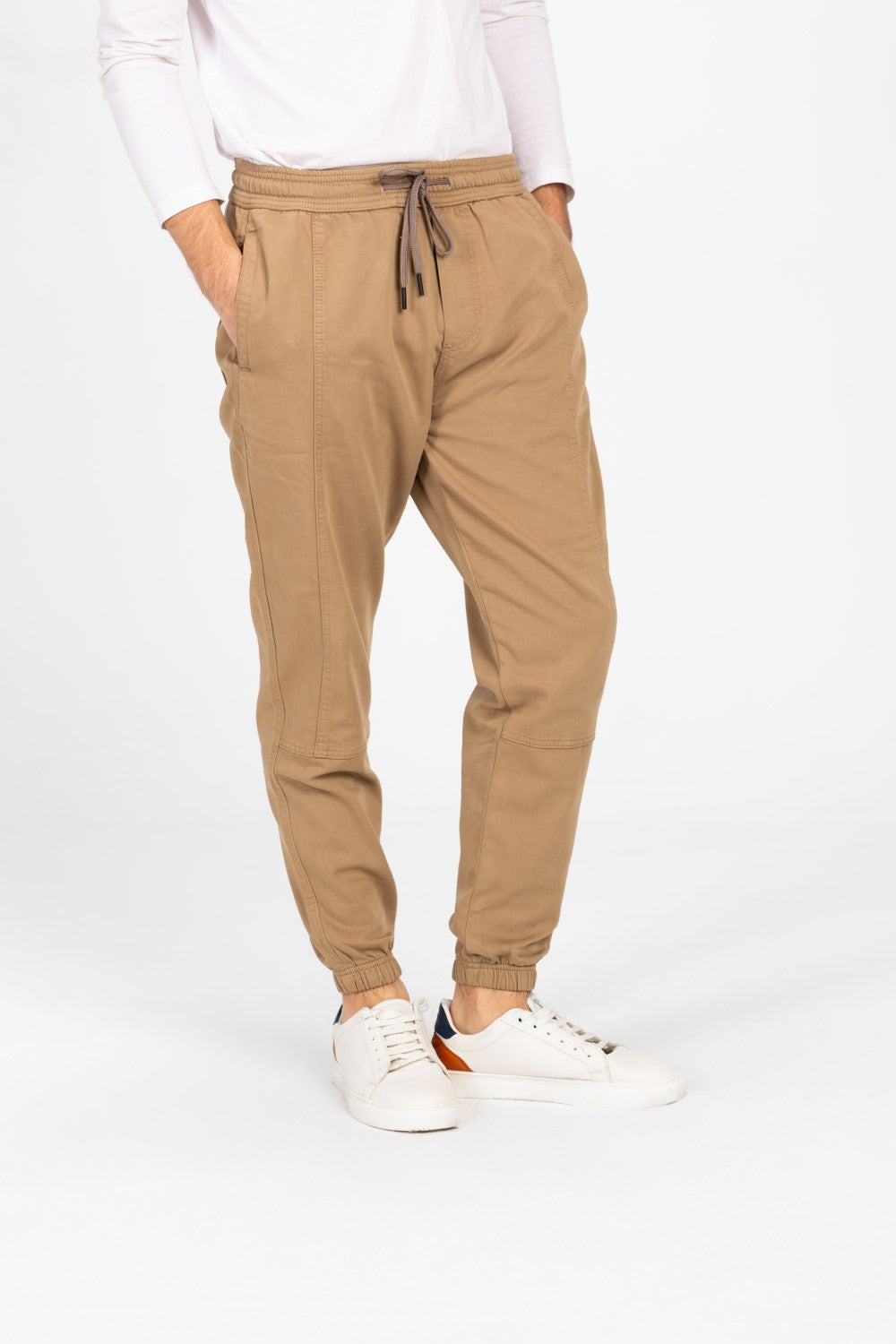 بنطلون شروال رجالي من الجبردين مع جيوب بقصّة فريدة