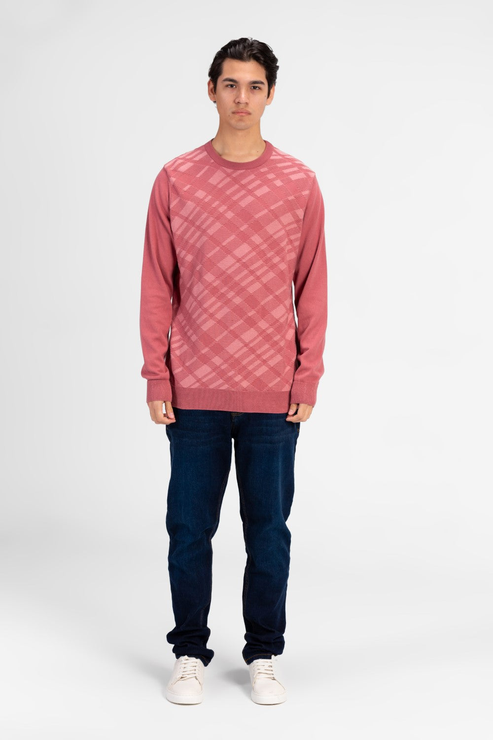 Men's Round Neck Long Sleeves Pullover Made Of Cotton Material