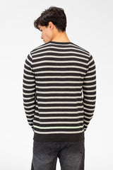 Men's Round Neck Pullover With Sleeves & Back Striped