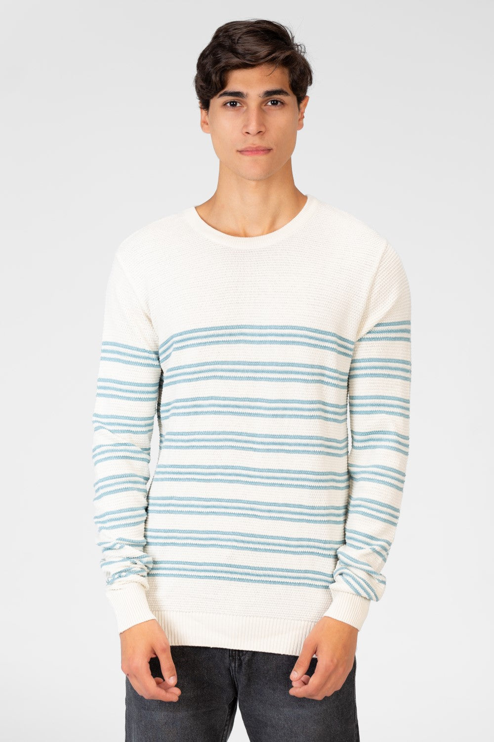 Men's Striped Sweater Pullover With Round Neck And Long Sleeves