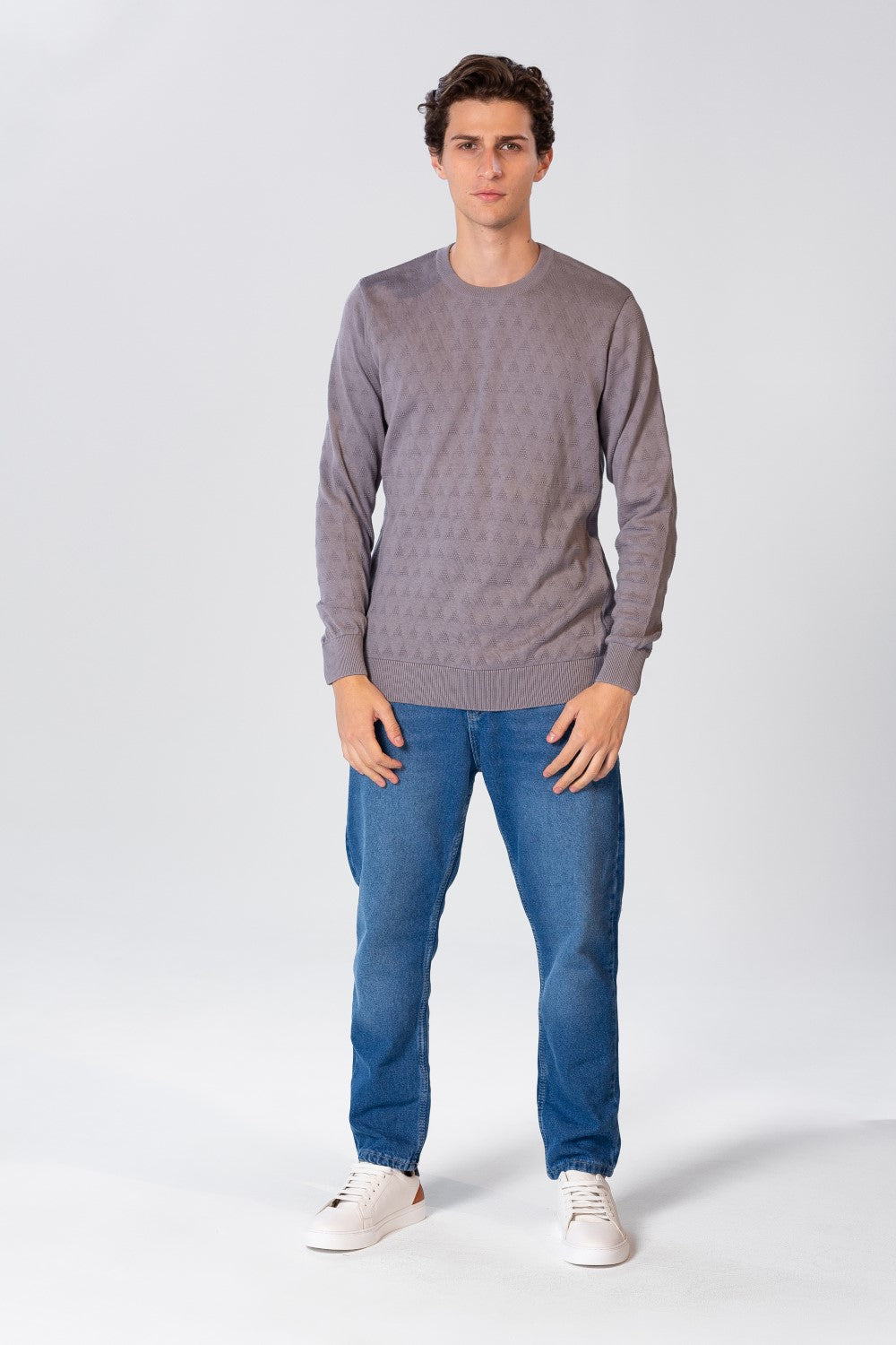 Men's Solid Pullover With Round Neck And Long Sleeves