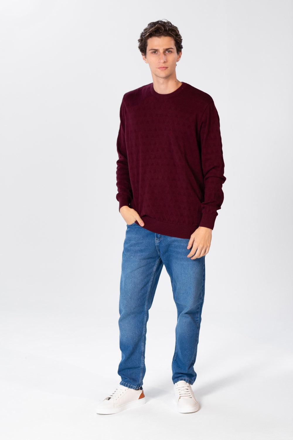 Men's Solid Pullover With Round Neck And Long Sleeves