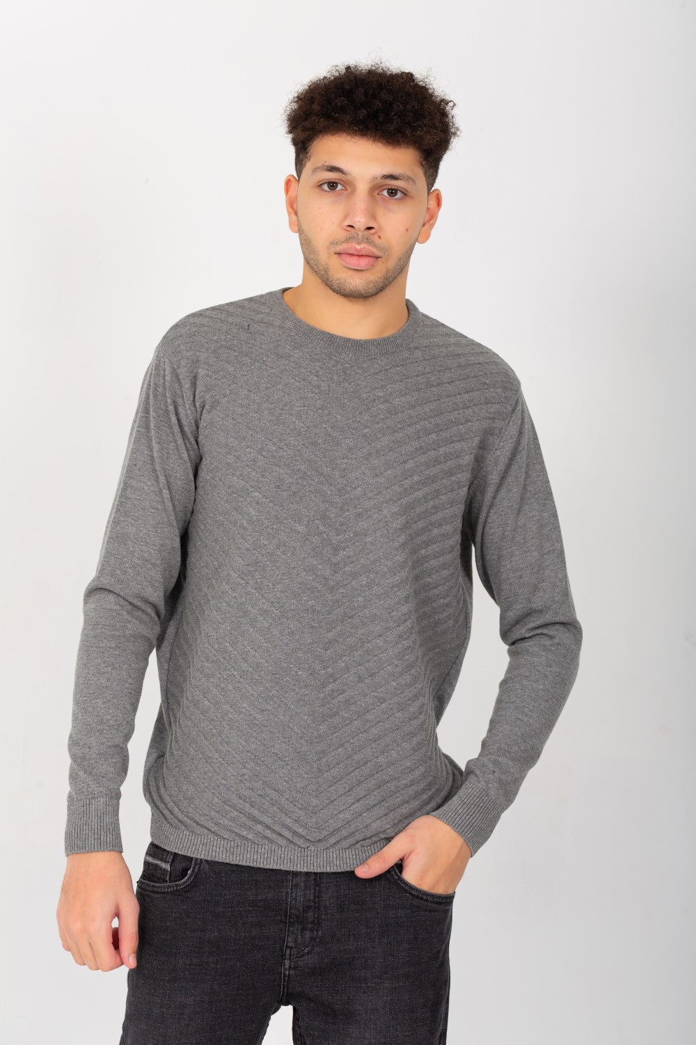 Men's Round Neck Made Of Comfort Wool With Designed Pattern Pullover