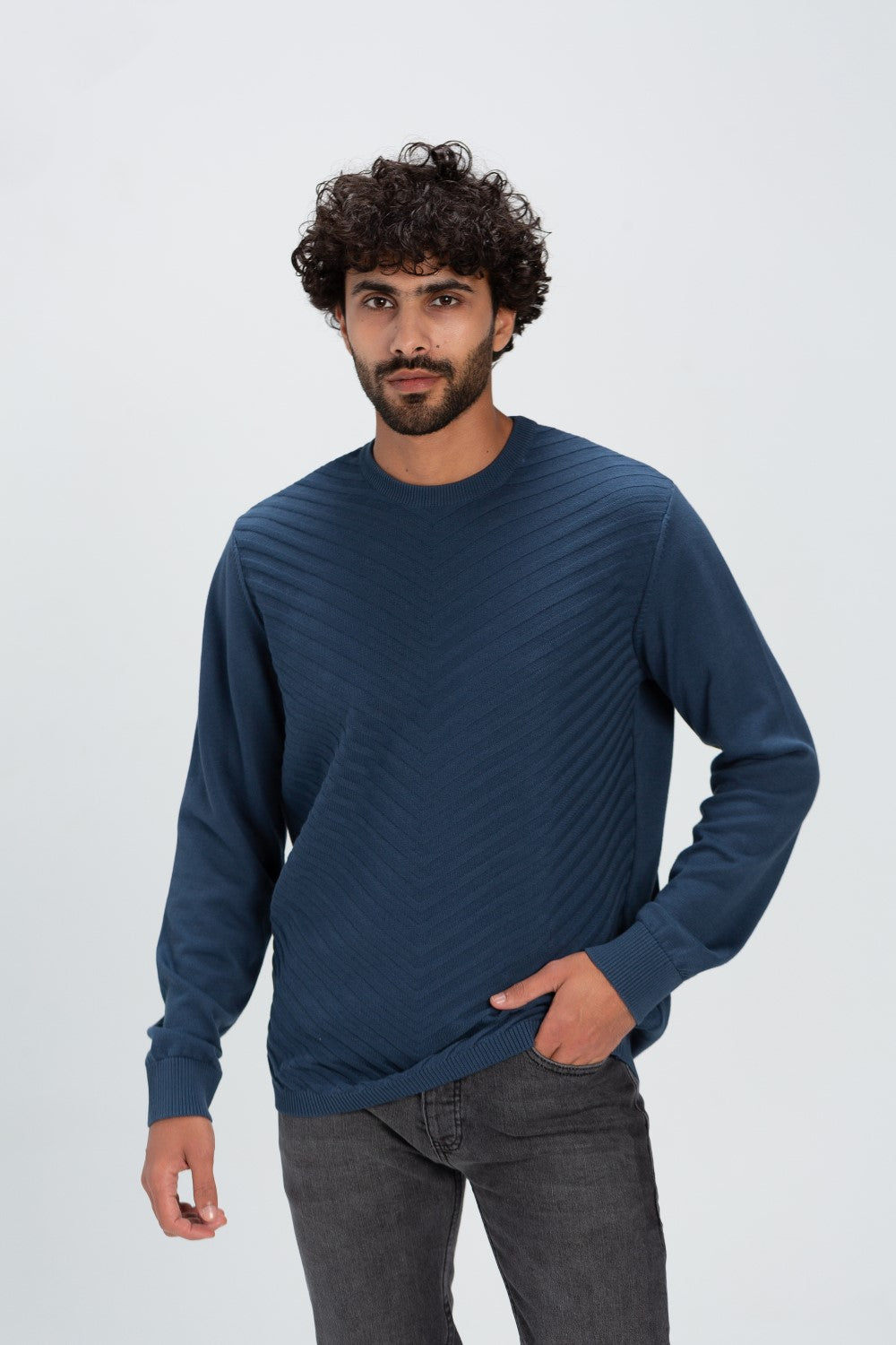 Men's Round Neck Made Of Comfort Wool With Designed Pattern Pullover