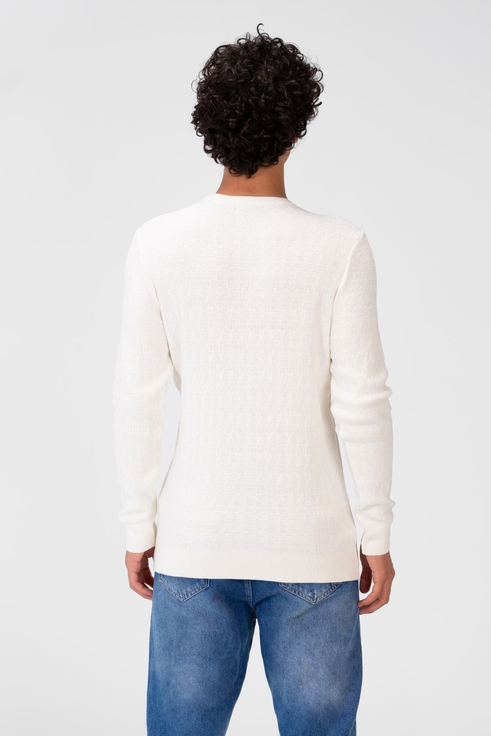 Men's Round Neck Pullover Made Of Cotton