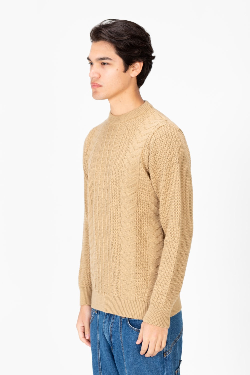Men's Long Sleeve Round Neck Knitted Pullover Sweater