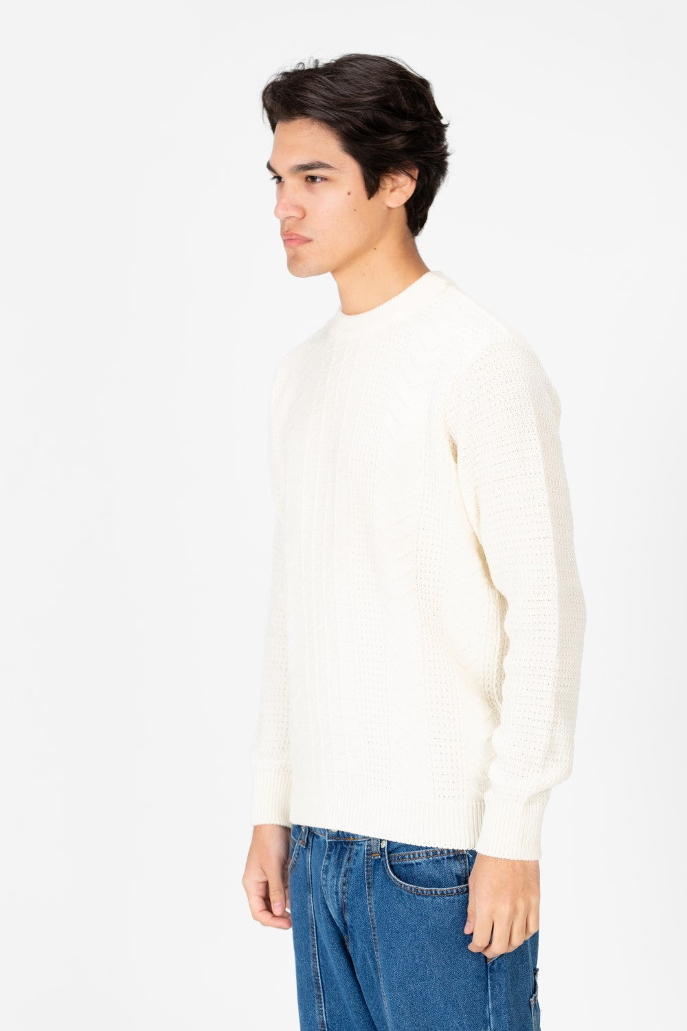 Men's Long Sleeve Round Neck Knitted Pullover Sweater