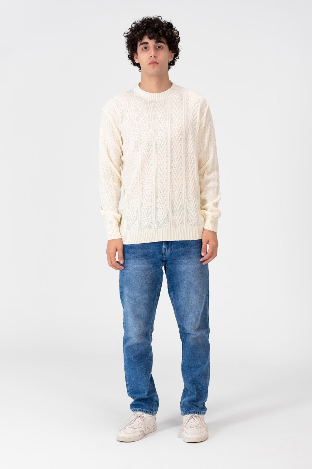Men's Pullover With Crew Neck And Basic Details
