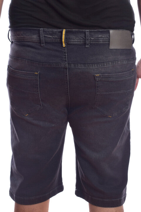 شورت جينز مستدام بقصّة Slim Fit للرجال، مقاس كبير