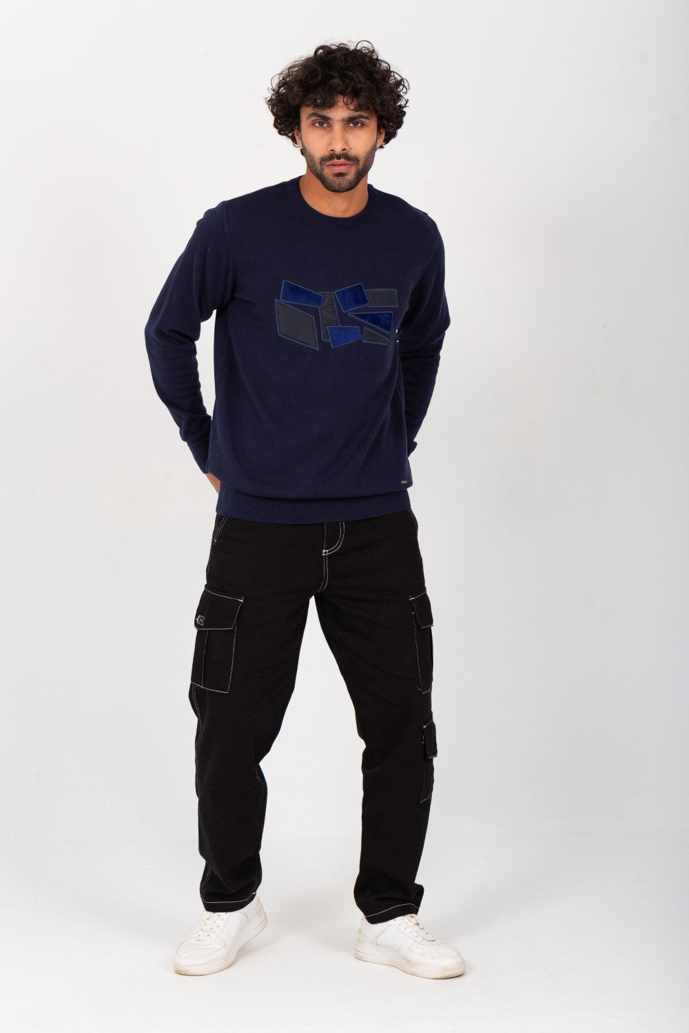 Men's Rounded Neck Padded With Unqiue Modern Pattern Pullover