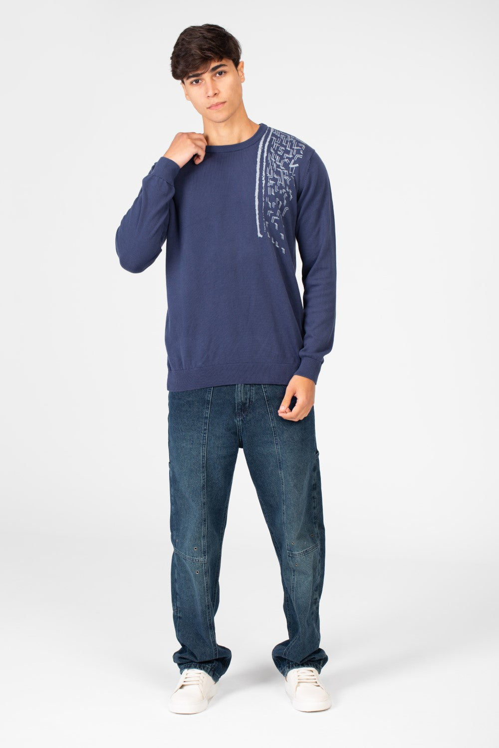 Men's Printed Cotton Round Neck Pullover With A Distinctive Design