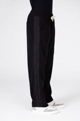 بنطال رياضي رجالي مخملي بحزام خصر مطاطي وقصة عصرية وجيب خلفي