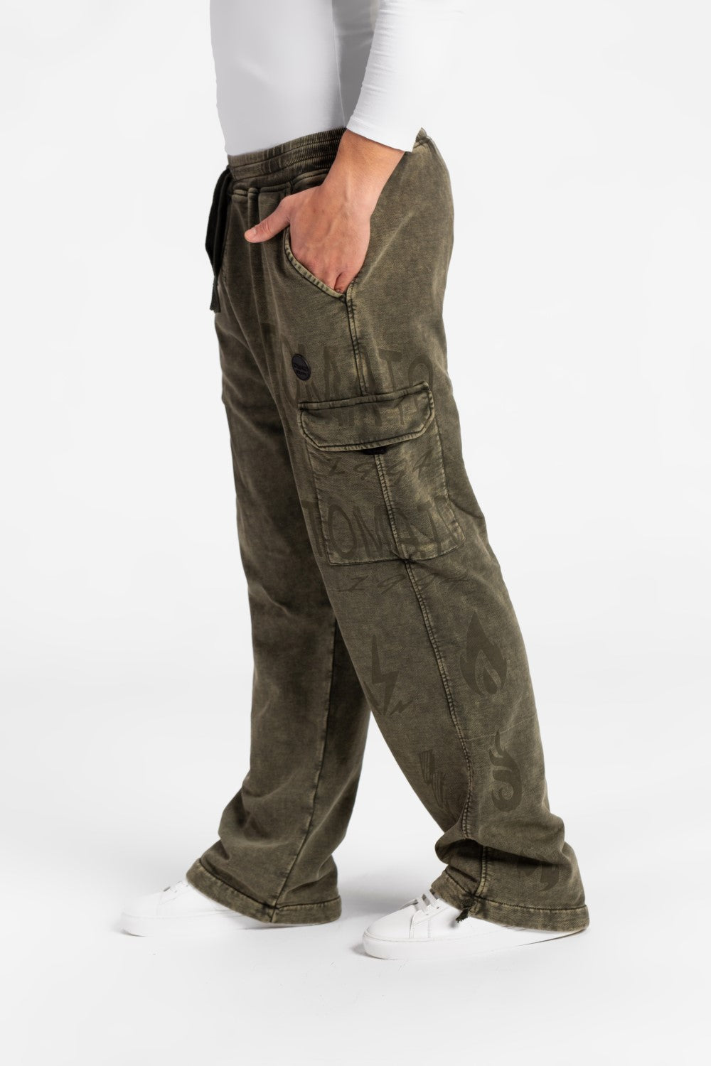 بنطال رياضي رجالي واسع الساق بحزام خصر مطاطي وجيوب جانبية