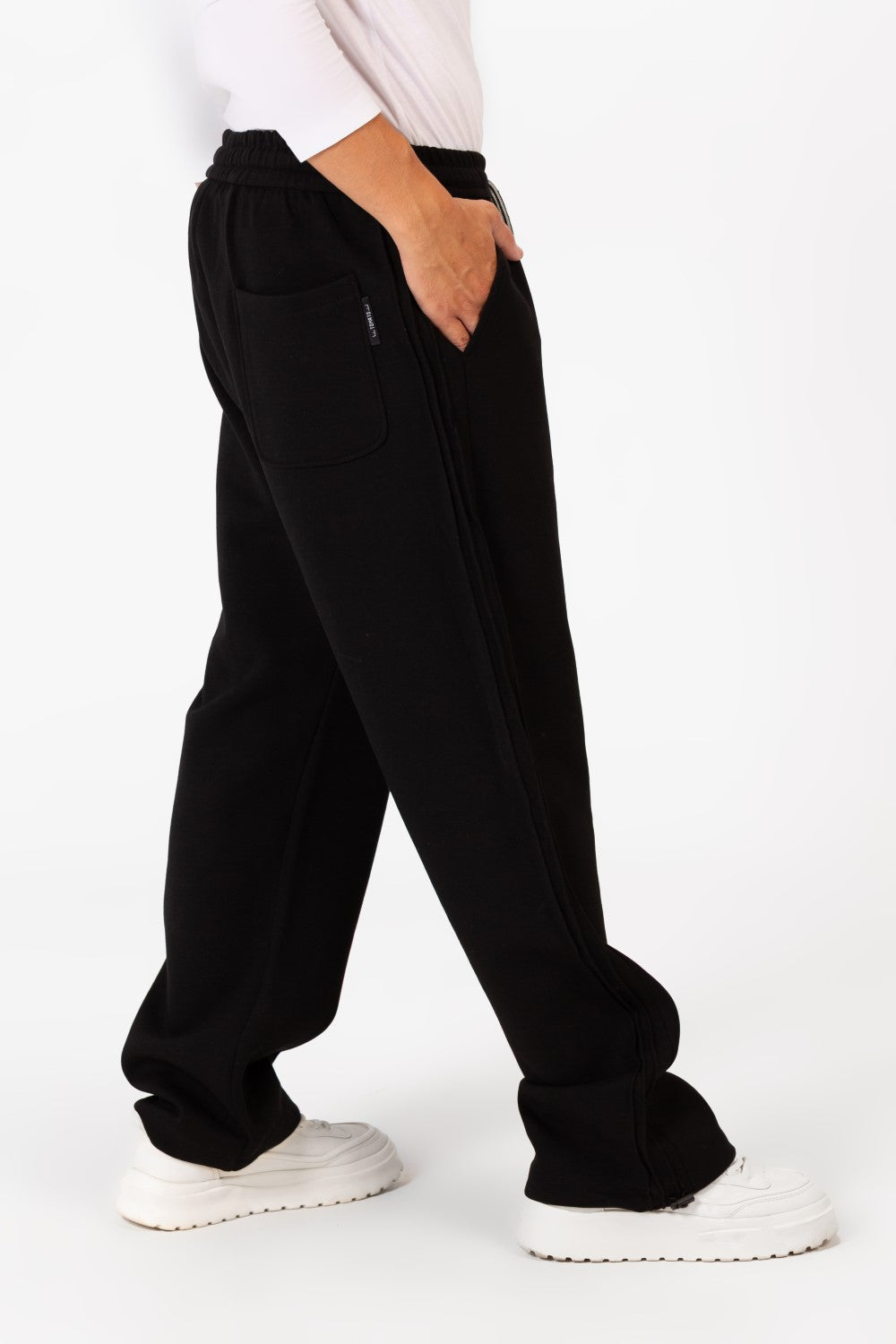 Men's Wide Leg Sweatpants With Elastic Waistband Drawstring And Modern Pockets For A Comfortable Fit