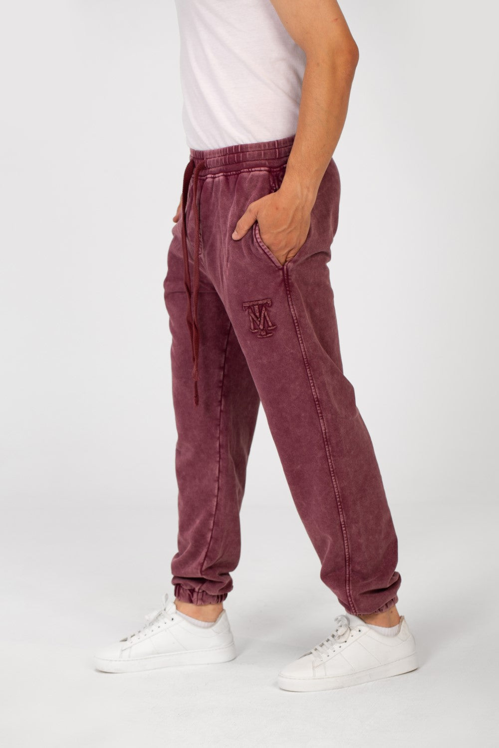 Men's Tomato Oversized Sweatpants With Modern Cut And Pockets