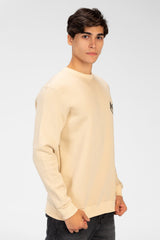 سويت شيرت رجالي برقبة دائرية مع طباعة تاج على الجهة الأمامية