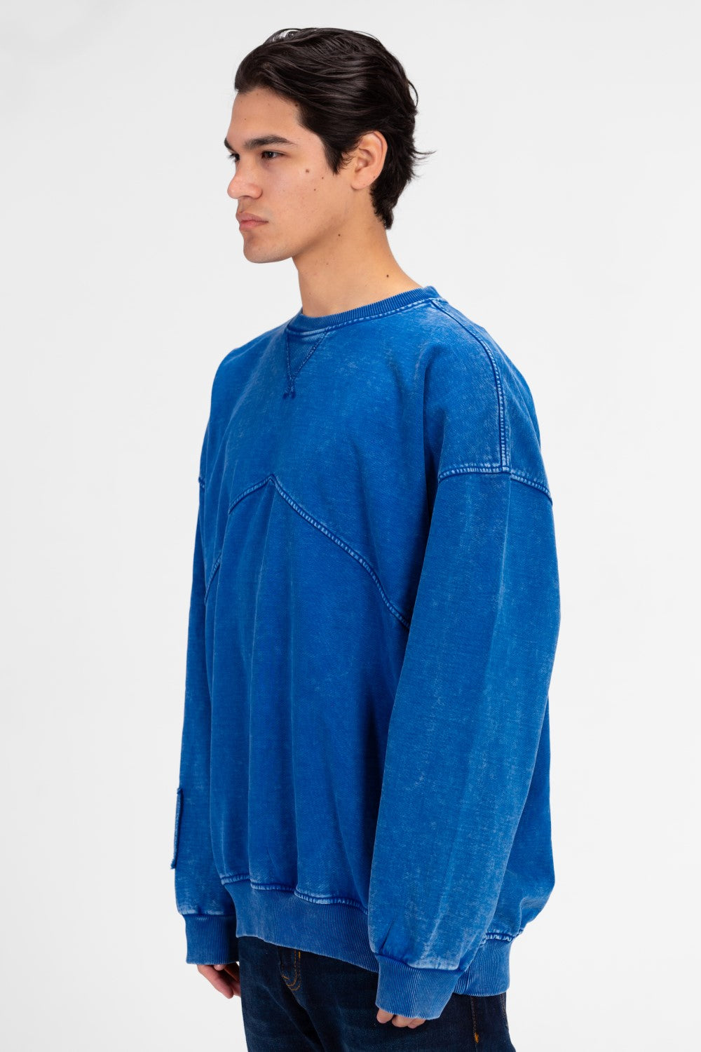 سويت شيرت رجالي كبير الحجم برقبة دائرية