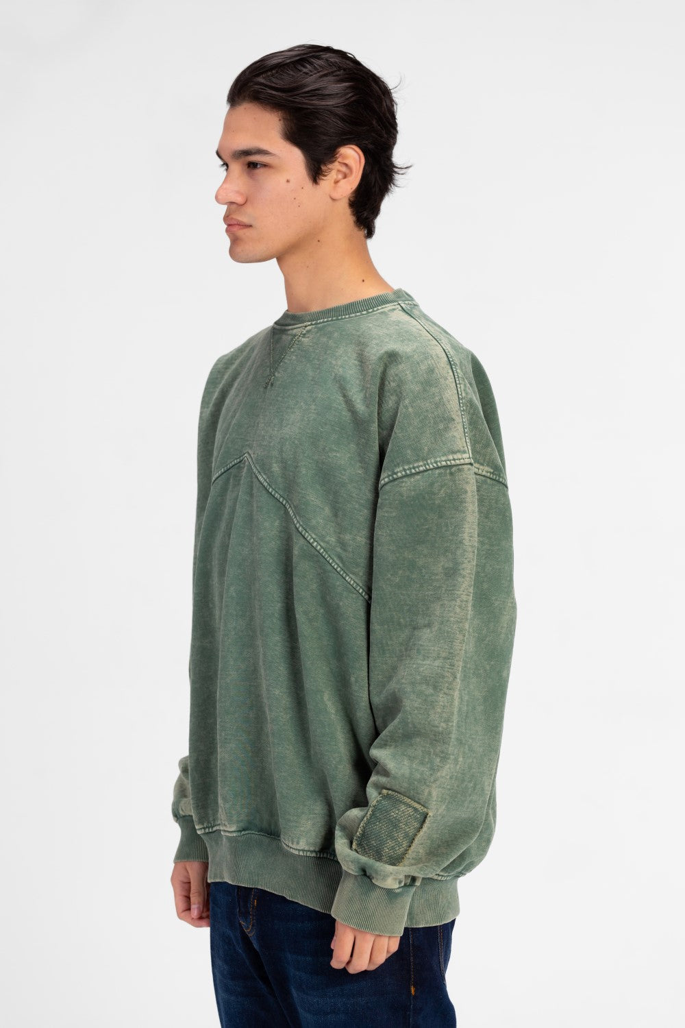 سويت شيرت رجالي كبير الحجم برقبة دائرية