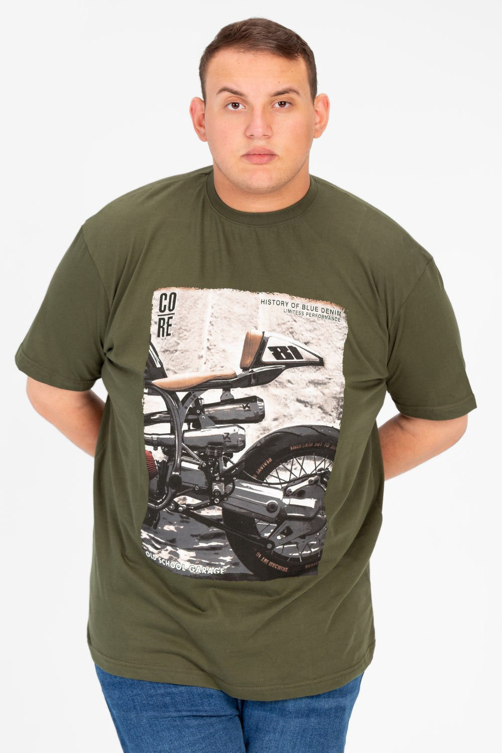 تي شيرت رجالي بمقاس كبير بأكمام قصيرة ورقبة دائرية وطبعة جرافيكية