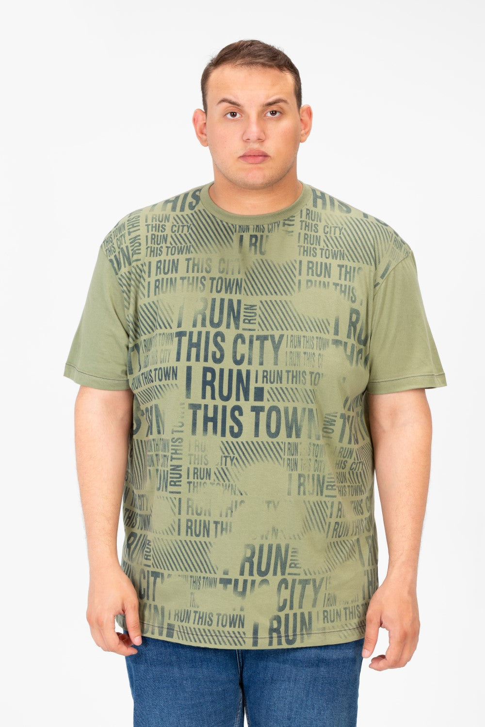 تي شيرت رجالي كبير الحجم بطبعة أمامية كاملة وأكمام قصيرة