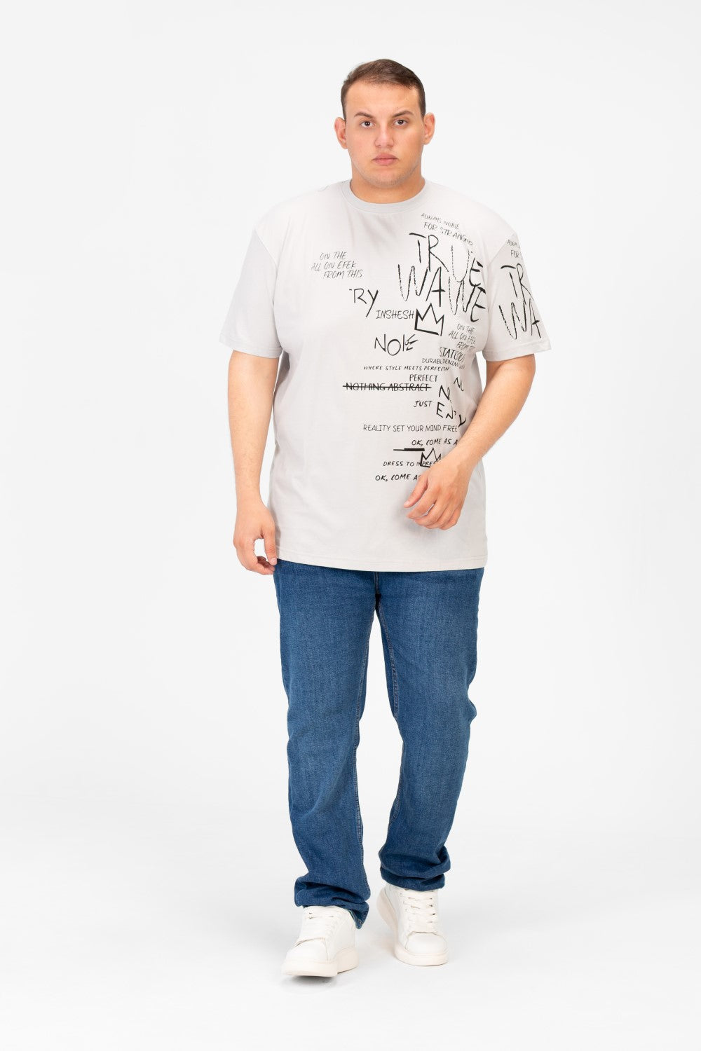 تي شيرت رجالي كبير الحجم مطبوع برقبة دائرية وأكمام قصيرة