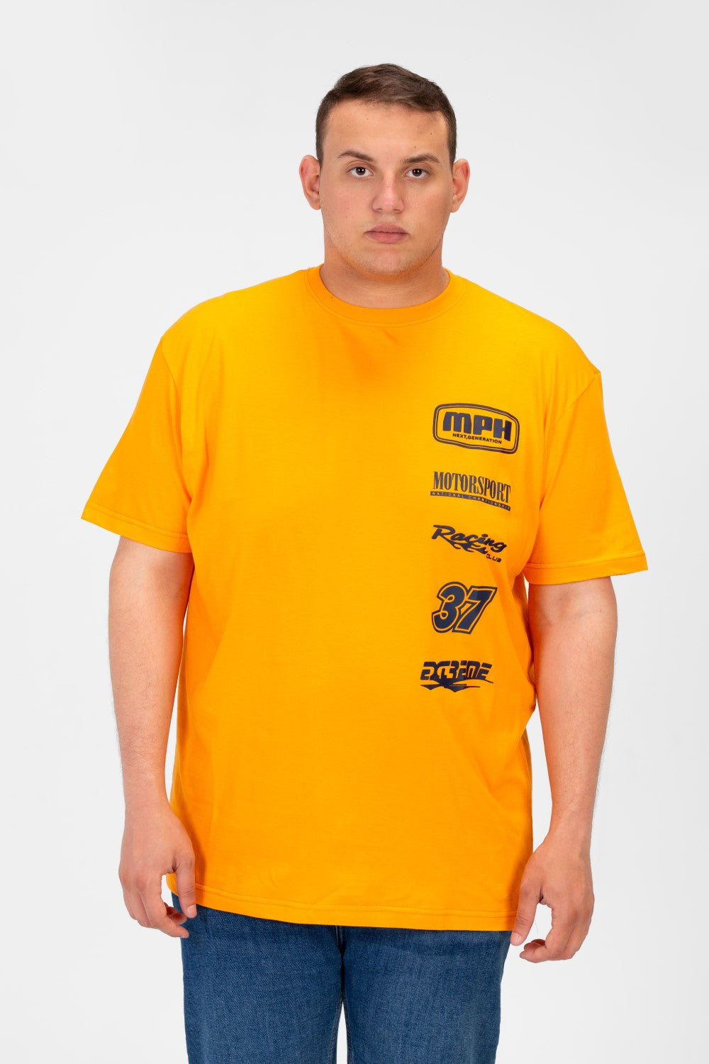 تي شيرت رجالي كبير الحجم مطبوع بأكمام قصيرة ورقبة دائرية