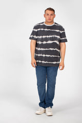 تي شيرت جاكار رجالي كبير الحجم بأكمام قصيرة ورقبة دائرية وتصميم عصري