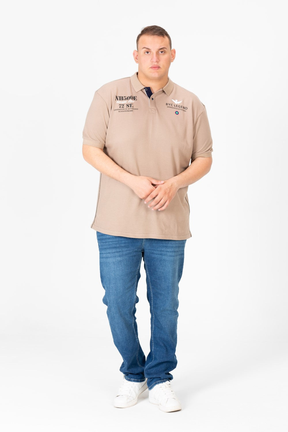 تي شيرت بولو رجالي مطبوع بنصف زر كبير الحجم