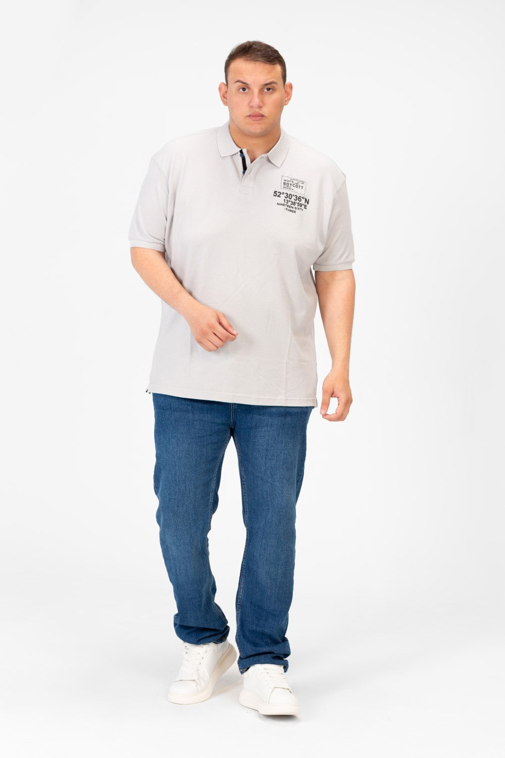 تي شيرت بولو رجالي مطبوع بأكمام قصيرة ومقاس كبير