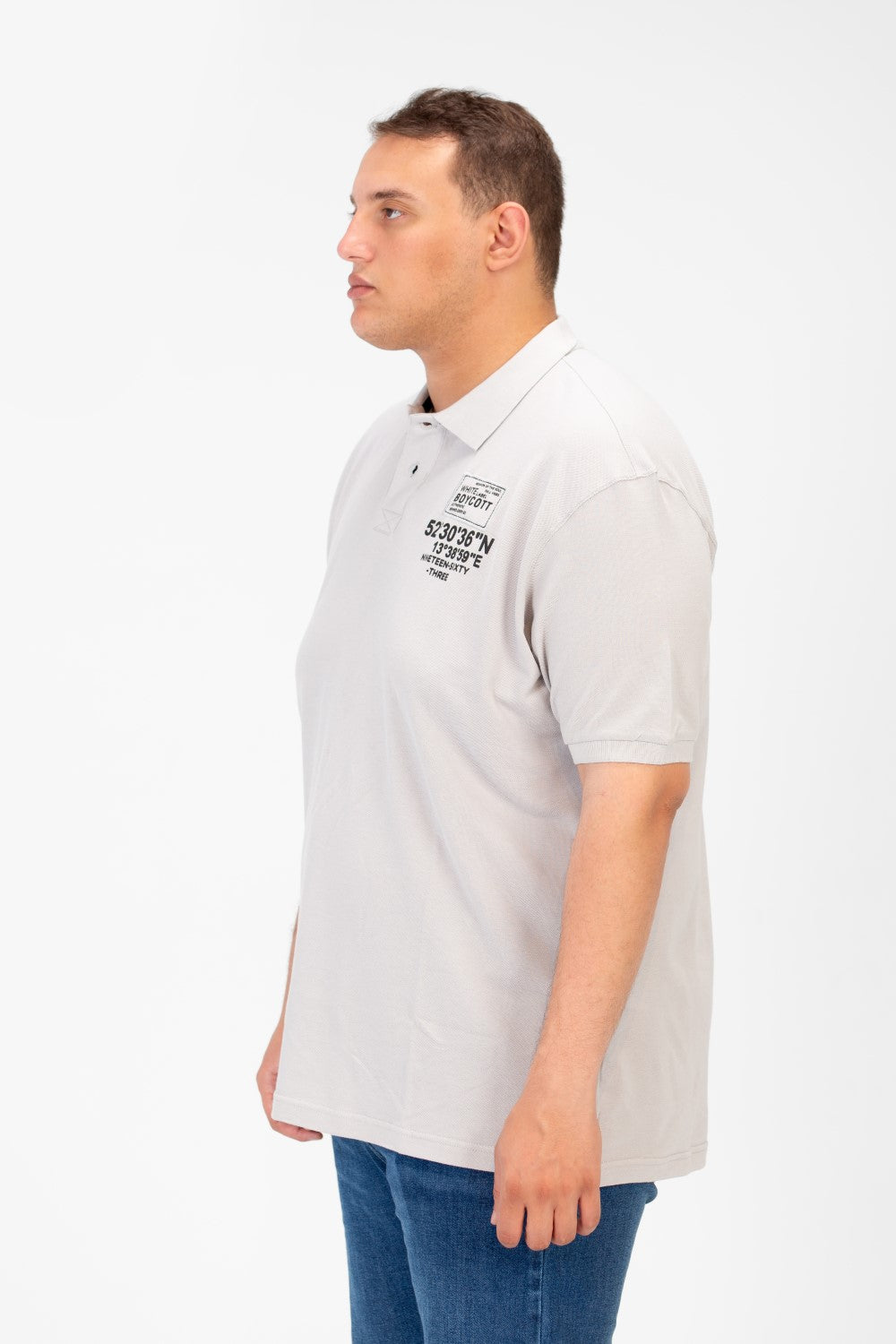 تي شيرت بولو رجالي مطبوع بأكمام قصيرة ومقاس كبير