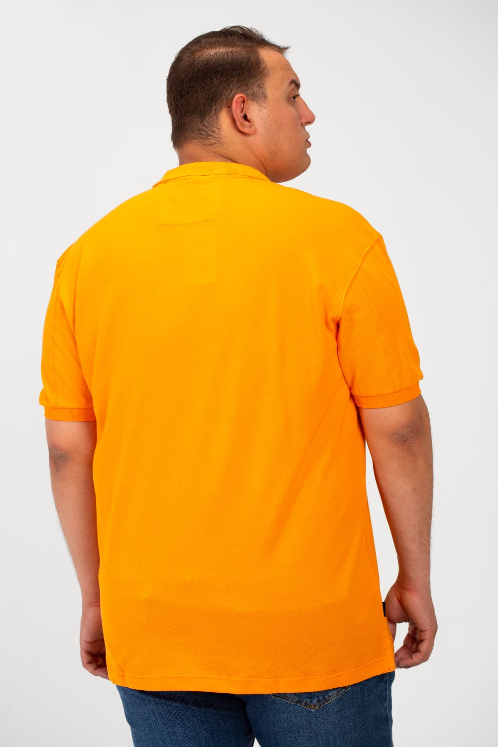تي شيرت بولو توماتو رجالي كبير الحجم بأكمام قصيرة وتفاصيل أساسية