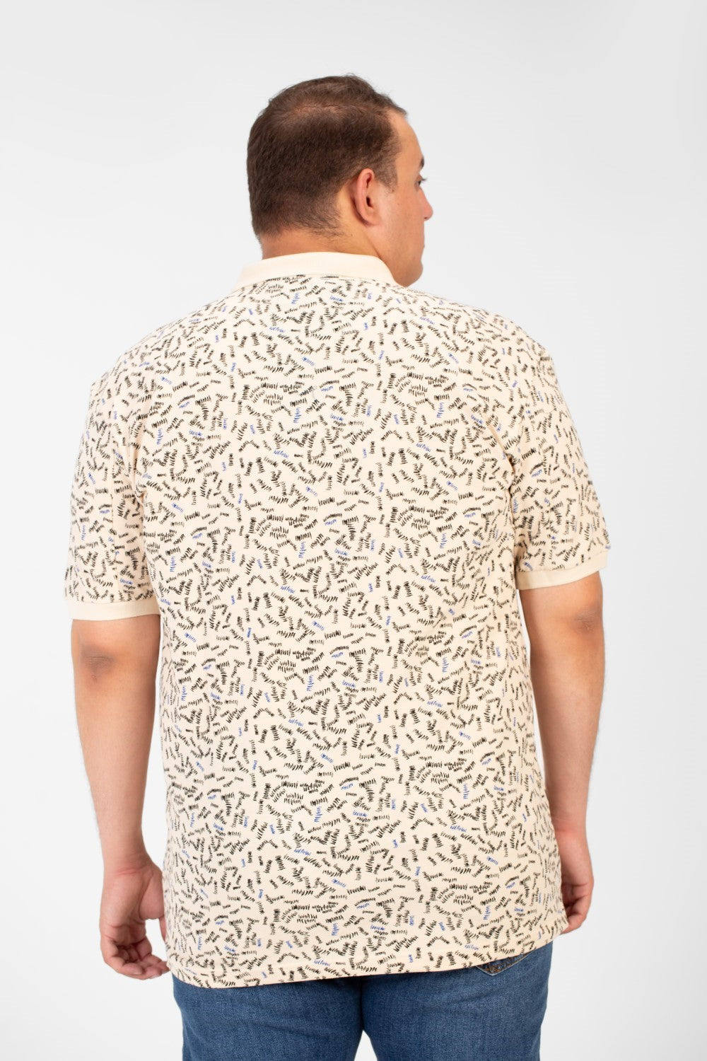 تي شيرت بولو جاكار رجالي كبير الحجم بطباعة كاملة وأكمام نصفية