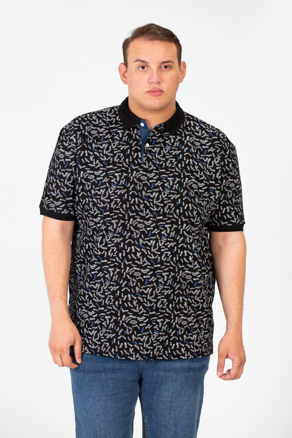 تي شيرت بولو جاكار رجالي كبير الحجم بطباعة كاملة وأكمام نصفية