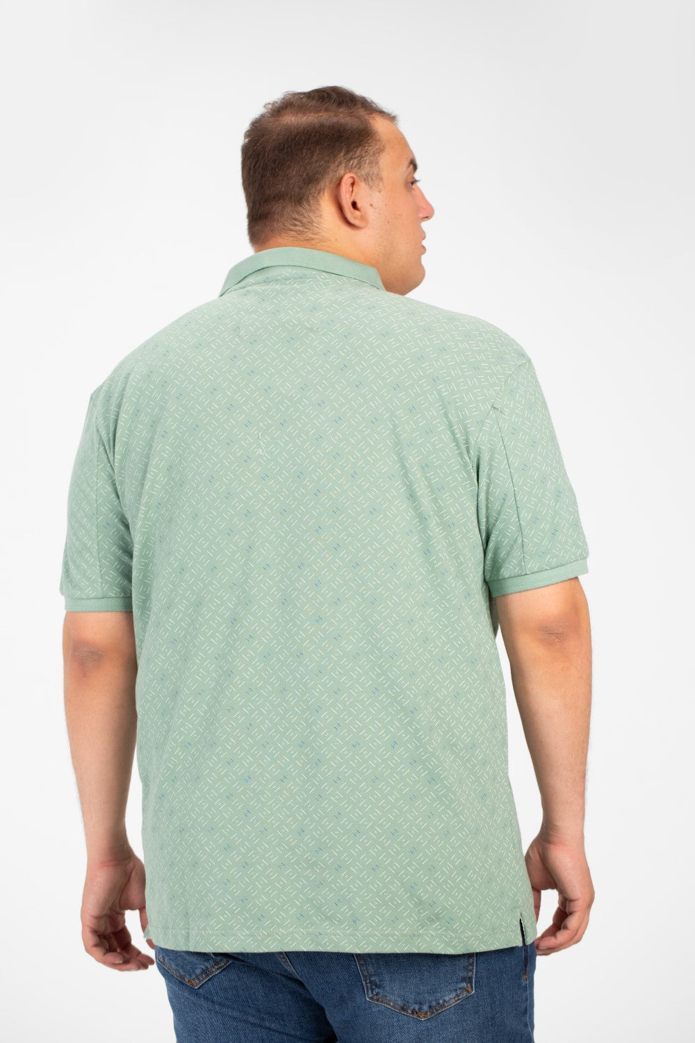 تي شيرت بولو جاكار مطبوع بأكمام قصيرة للرجال بمقاسات كبيرة