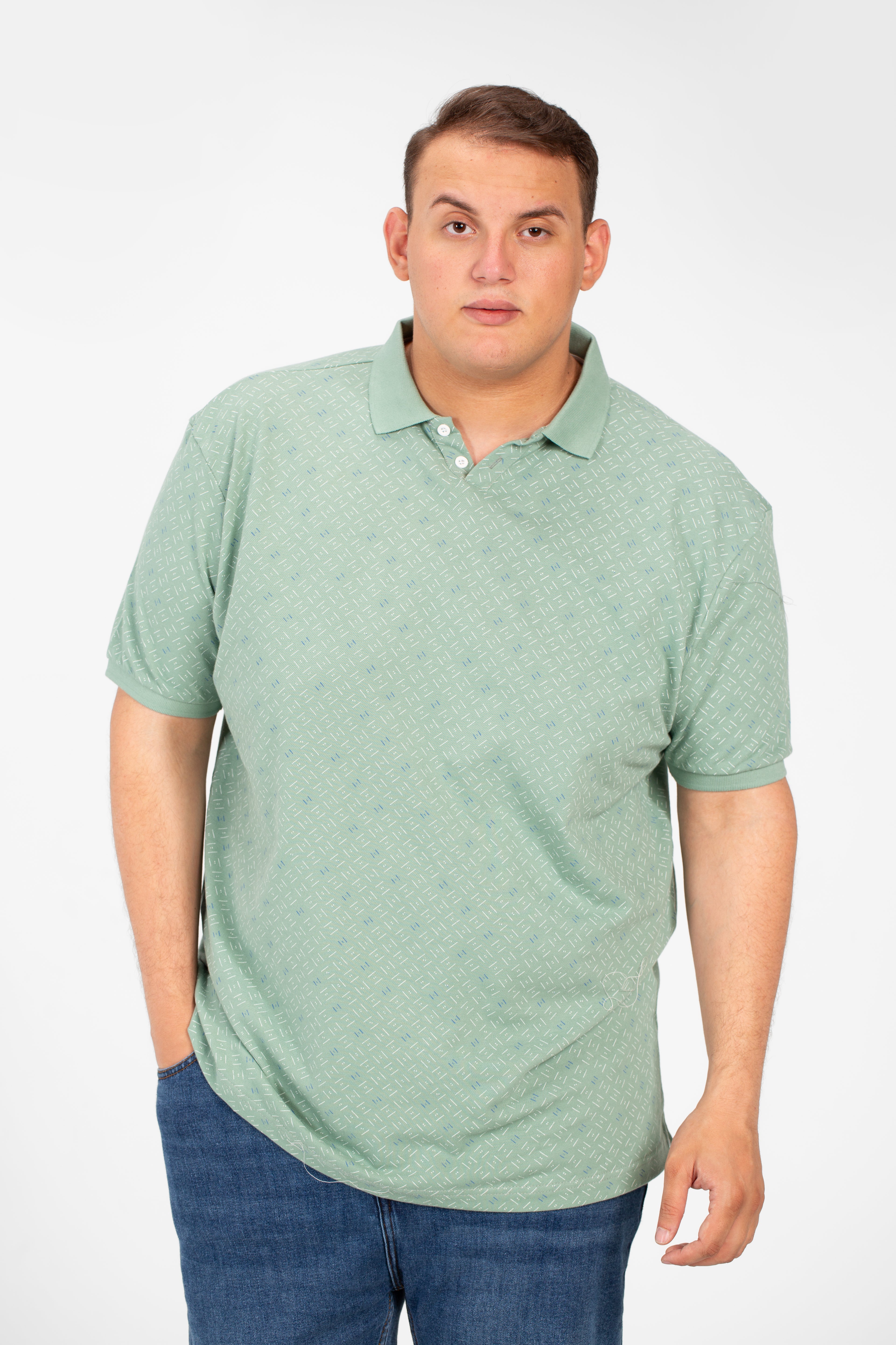 تي شيرت بولو جاكار مطبوع بأكمام قصيرة للرجال بمقاسات كبيرة