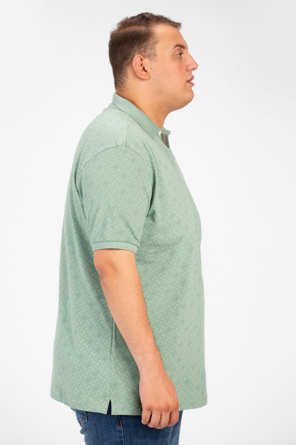 تي شيرت بولو جاكار مطبوع بأكمام قصيرة للرجال بمقاسات كبيرة