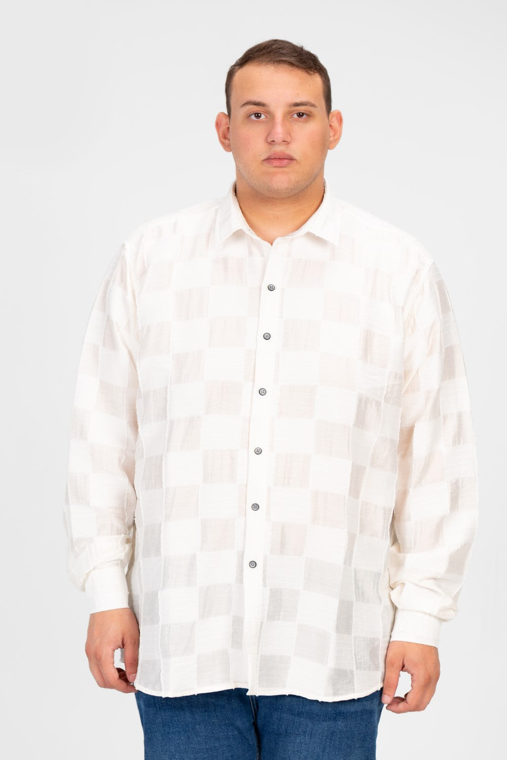 قميص رجالي عصري كبير الحجم بأكمام طويلة