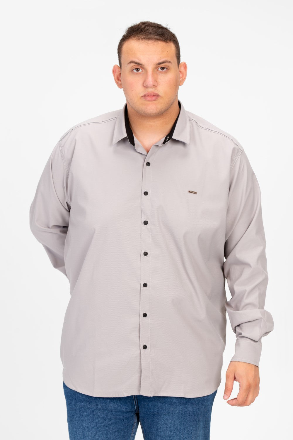 قميص رجالي أساسي بأكمام طويلة ونقشة طماطم كبيرة الحجم