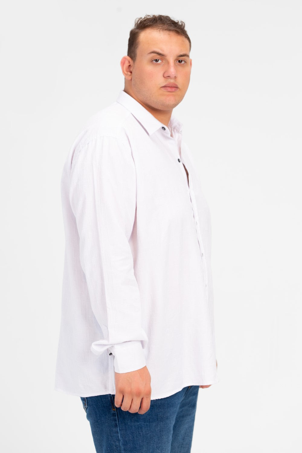 قميص رجالي أساسي بأكمام طويلة ومقاس كبير