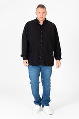 قميص رجالي أساسي كبير الحجم بأكمام طويلة