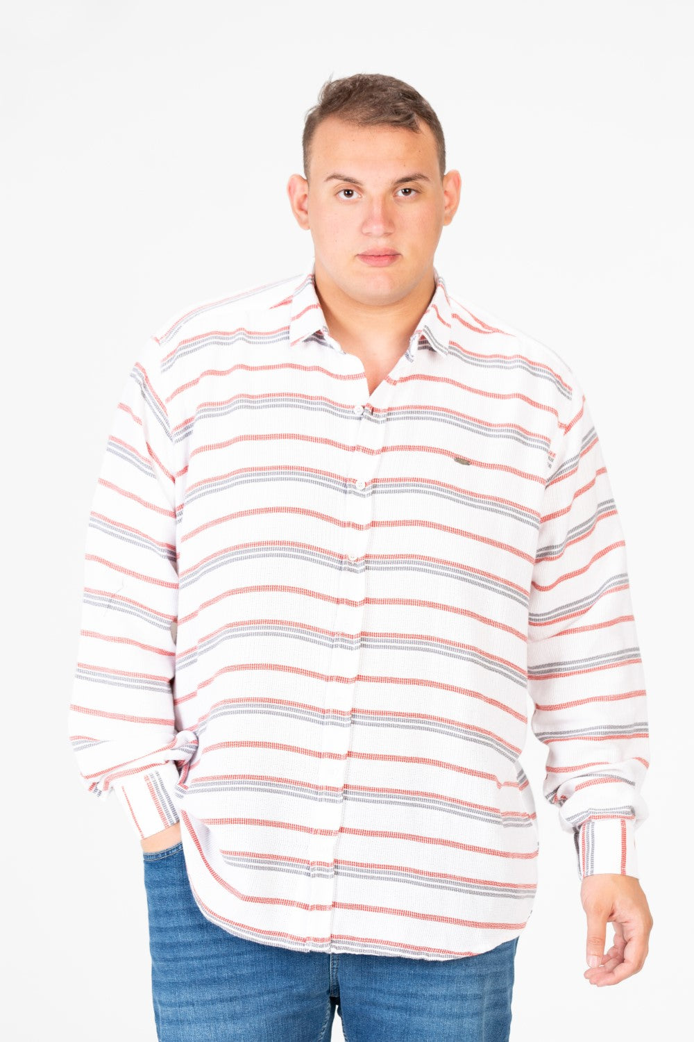 قميص رجالي مخطط بيج بأكمام طويلة، مقاس كبير