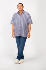 قميص توماتو رجالي كبير الحجم بأكمام نصفية وأزرار أمامية مخططة