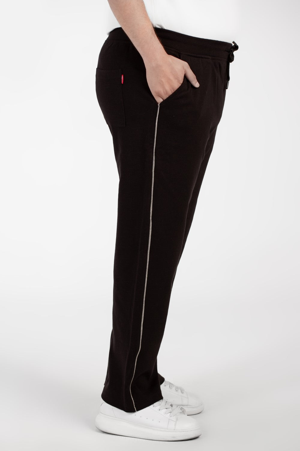 بنطلون رياضي رجالي أساسي عالي الجودة بمقاسات كبيرة وتصميم عصري وجيوب