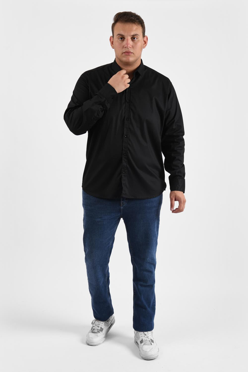 قميص رجالي كلاسيكي بأكمام طويلة ومقاس كبير مصنوع من القطن الناعم