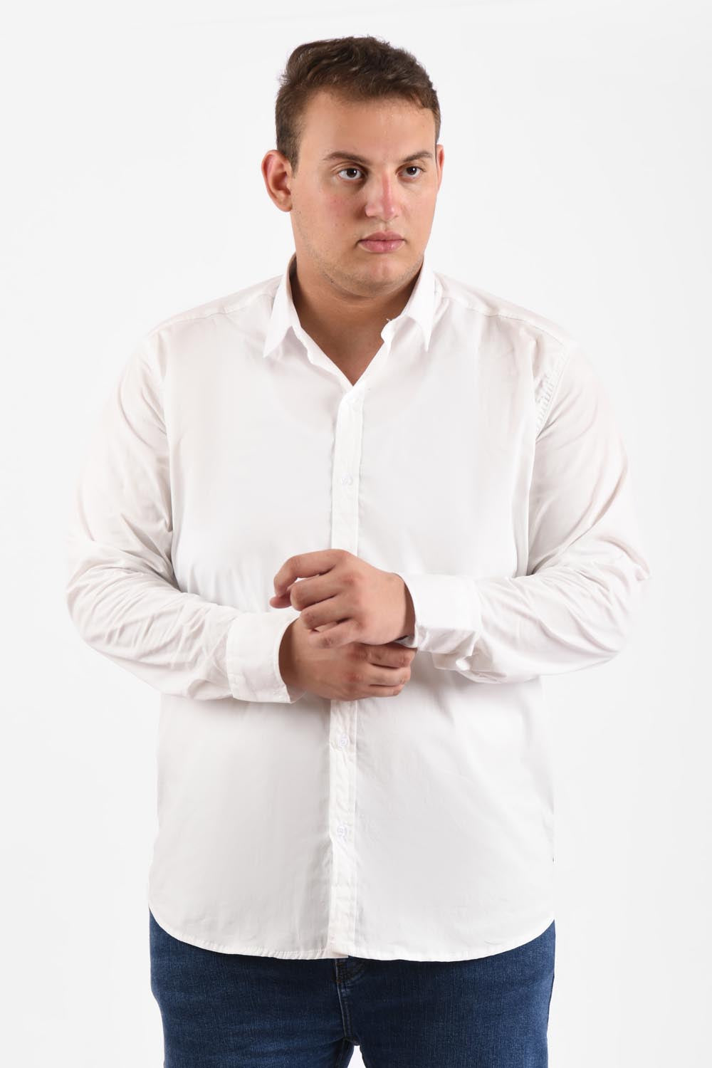 قميص رجالي كلاسيكي بأكمام طويلة ومقاس كبير مصنوع من القطن الناعم