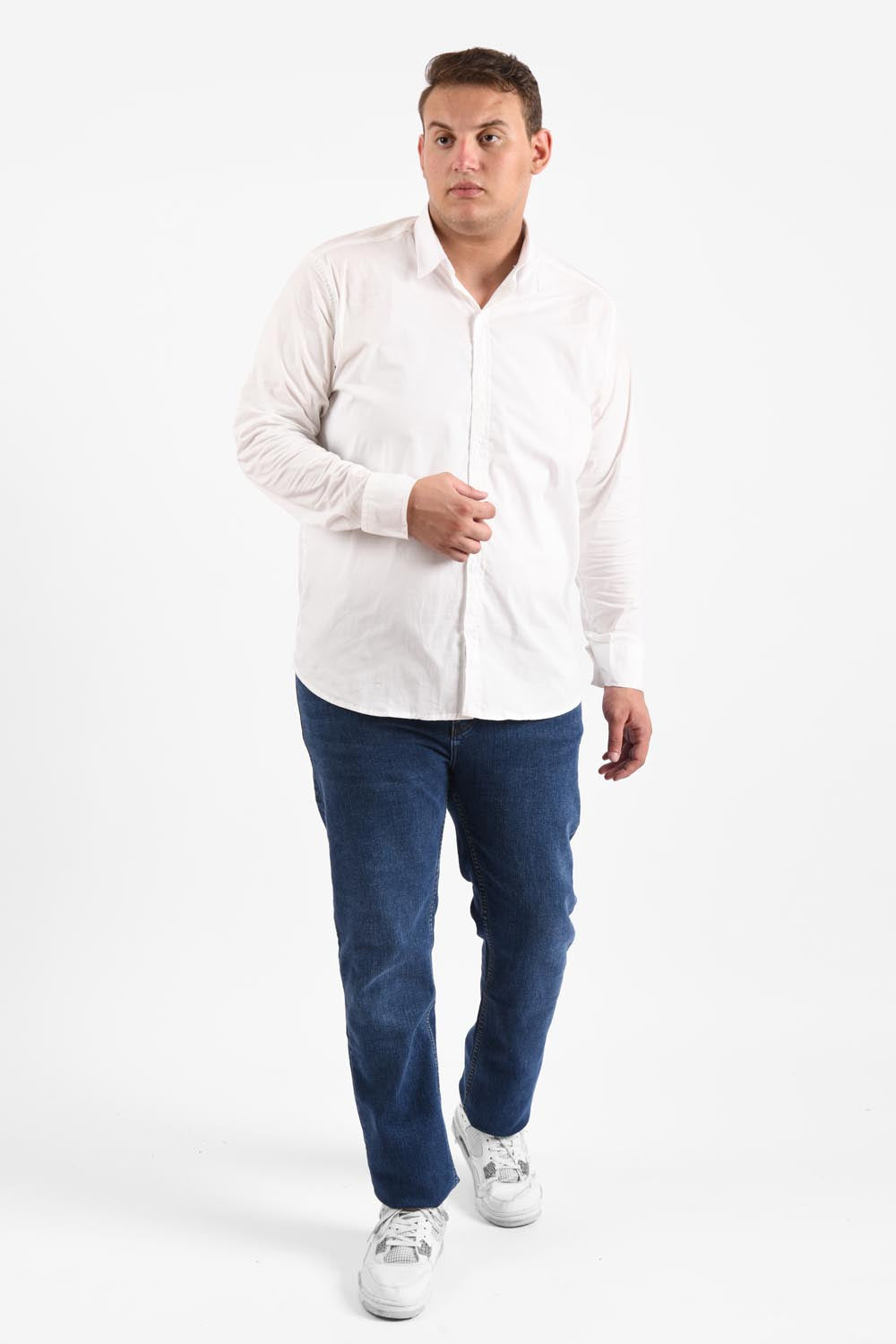 قميص رجالي كلاسيكي بأكمام طويلة ومقاس كبير مصنوع من القطن الناعم